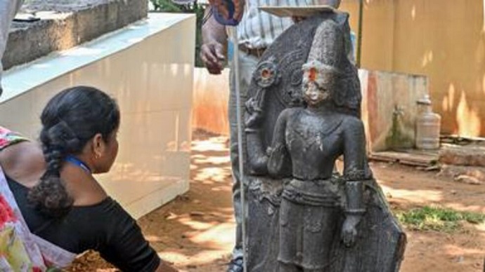 700 Yıllık Lord Vishnu'nun Heykeli Pedda Rushikonda Plajı'na Vurdu