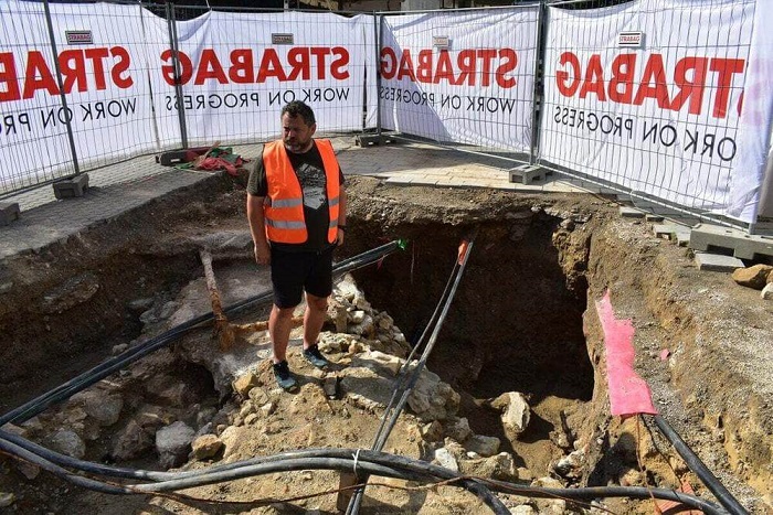 Batı Slovakya'nın Trencín kasabasında Orta Çağ'dan kalma bir Barbican ve bir geçit ağı ortaya çıkarıldı