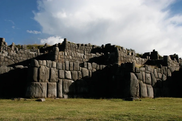 Cusco'da İnka Efsanelerini Canlandıran Yeraltı Tünelleri Keşfedildi