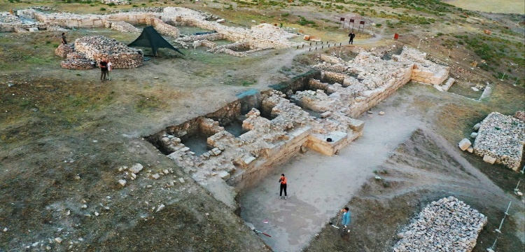 Amorium Antik Kenti arkeoloji kazılarında Türk hamamı bulundu