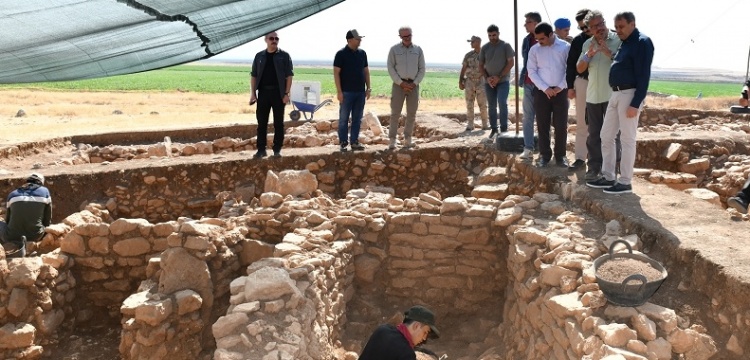 Karahantepe arkeoloji kazıları 12 bin yıl önce Urfa'da insanların nasıl beslendiğini aydınlatıyor