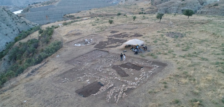 Boncuklu Tarla, bakır çağından 3500 yıl önce Anadolu'da bakırın kullanıldığını gösteriyor