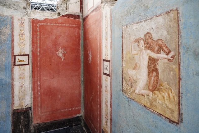 Pompeii’de Erotik Fresklerle Süslenmiş Küçük Bir Ev Bulundu